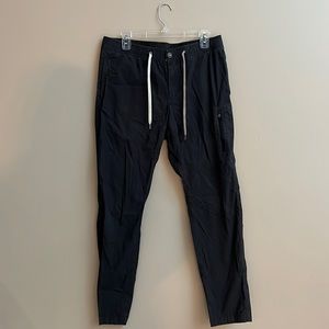 VUORI MEN’S LARGE CHARCOAL RIPSTOP PANTS